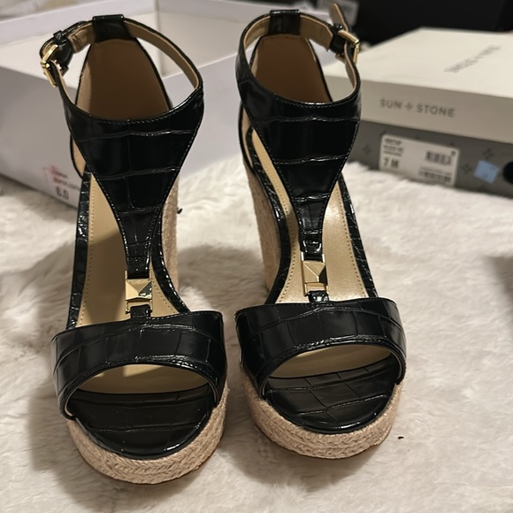 Michael kors high heels wedge sandals - Picture 5 of 5